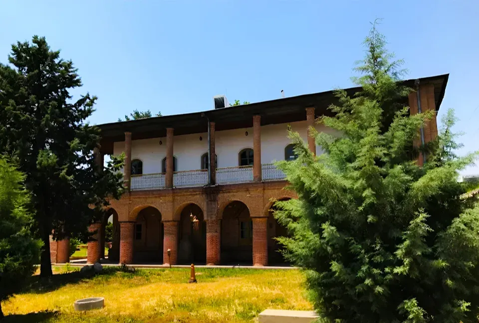 عمارت باغ سپهدار (موزه کشاورزی)