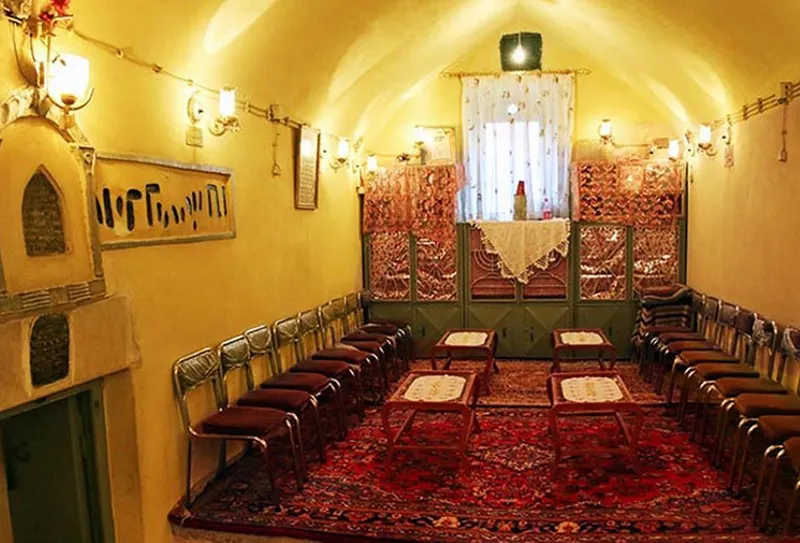 آرامگاه استر و مردخای