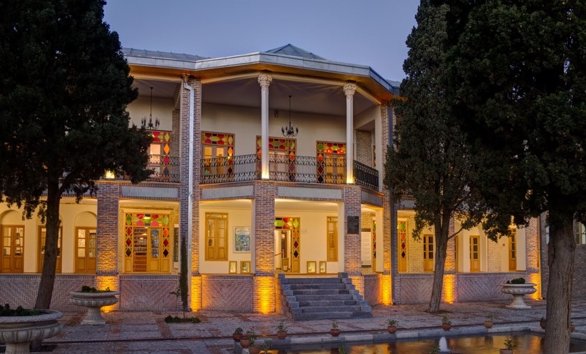 عمارت ارباب هرمز (موزه گرافیک ایران)