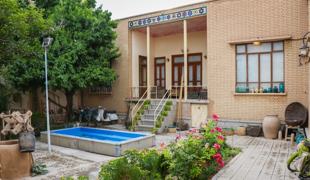 موزه آوا و نما (موزه صانعی)