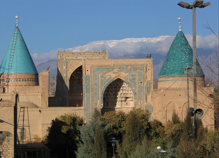 موزه عرفان بسطام (مقبره بایزید بسطامی)