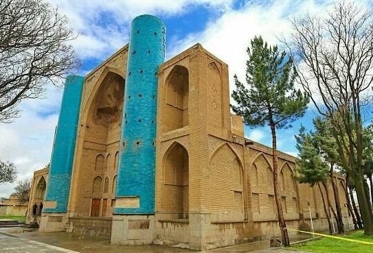 موزه ادب و عرفان اهر