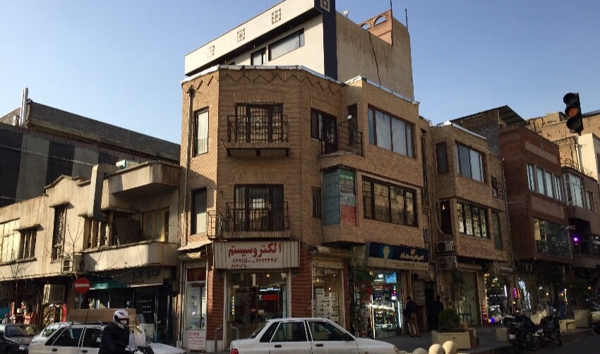 بازار  لاله زار 