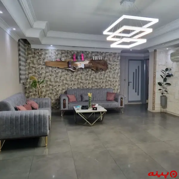 کلینیک زیبایی لاویا