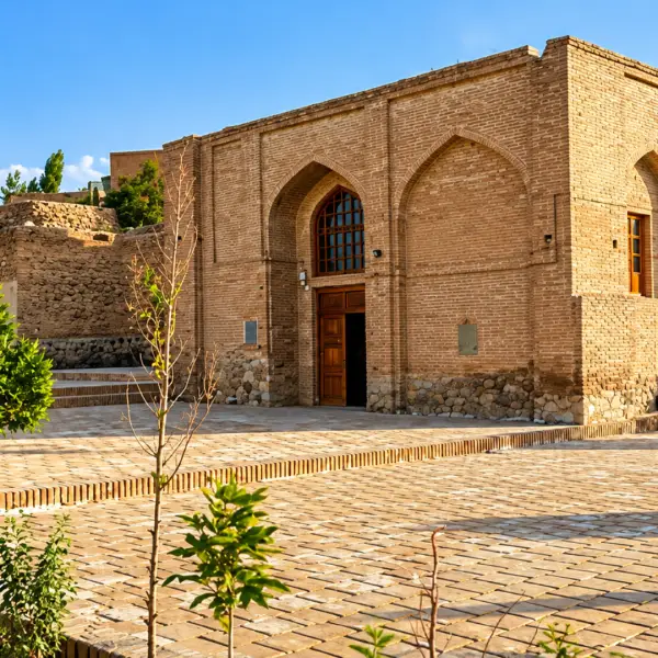 مسجد و مقبره شیخ حیدر کدکن