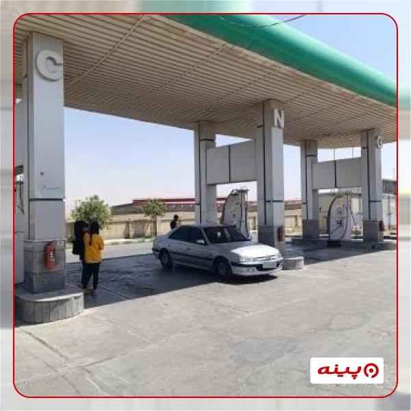 جایگاه بنزین شماره 135 جاده ساوه