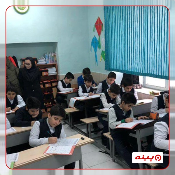 دبستان پسرانه شهید چگینی در بزرگراه رسالت